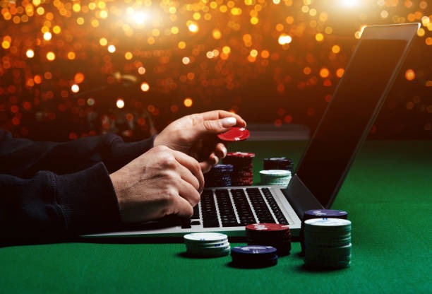 Live Andar Bahar table on mpored slot mobile app showing card layout and betting interface
